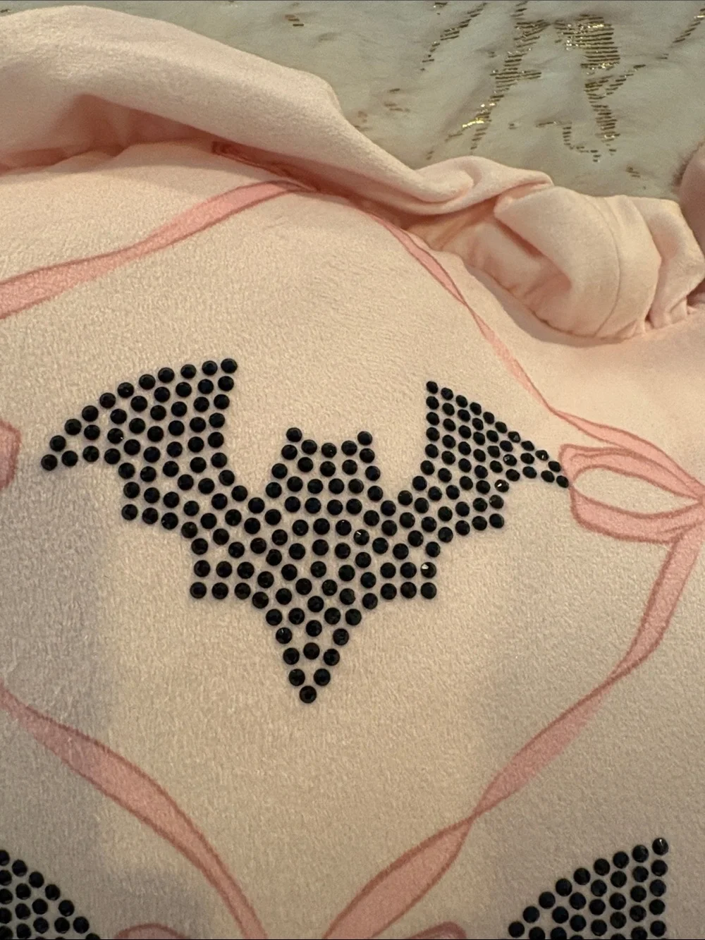 BNWT Trick or Chic Heart Rhinestone Bats Throw Pillow Goth Coquette Halloween